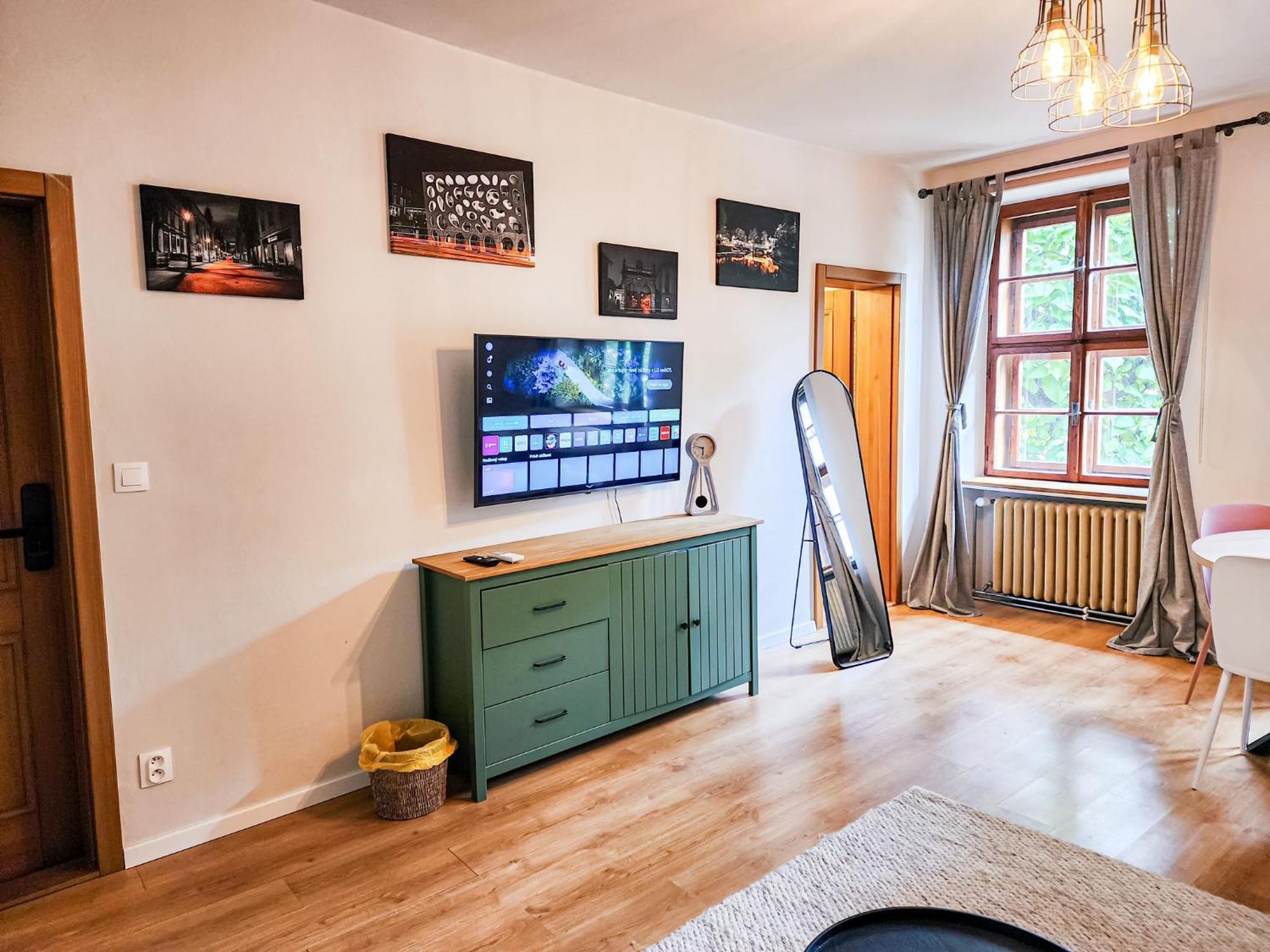 Apartmany Rangifer Plzen Ngoại thất bức ảnh
